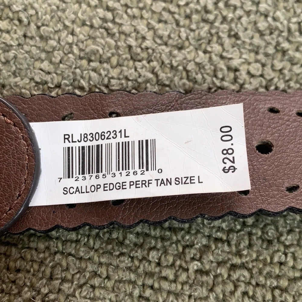 Brown Scallop Edge Tan Belt Size Large Silver Buckle Boho Scalloped